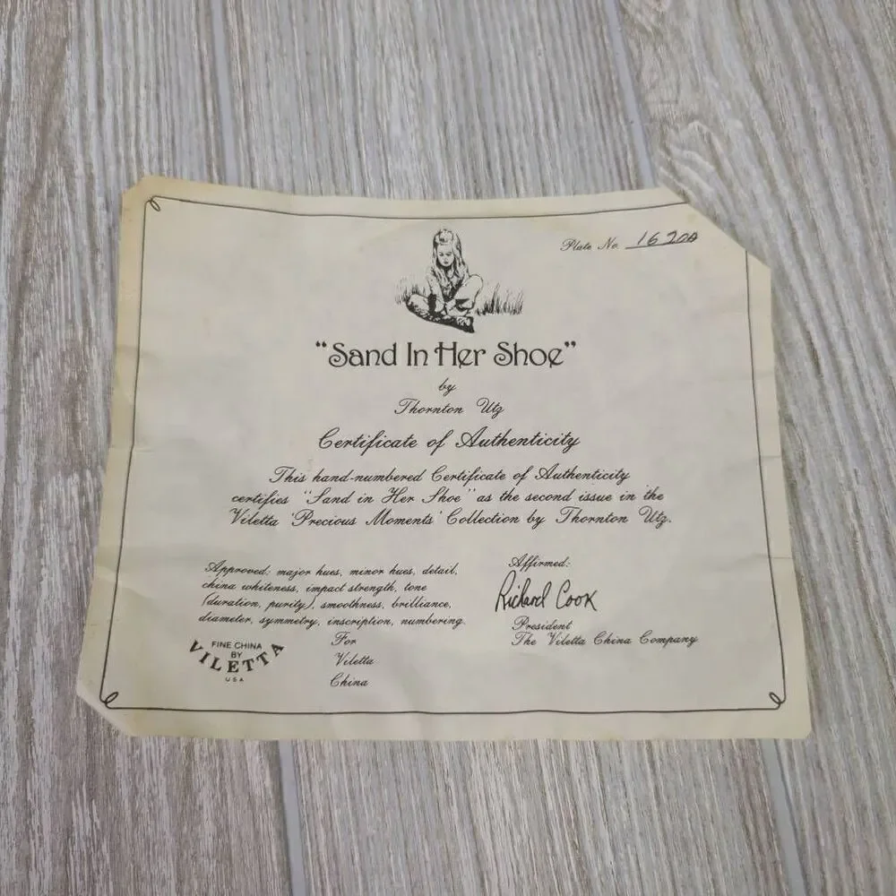 Sand In Her Shoe 1979 Precious Moments Collector Plate by Thornton Utz with COA